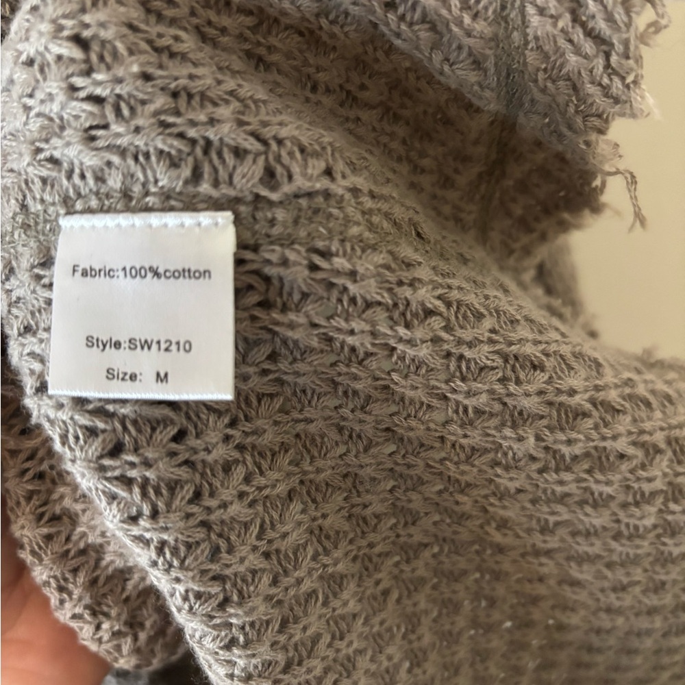 Elan Gray Knit cold shoulder sweater - Picture 5 of 5